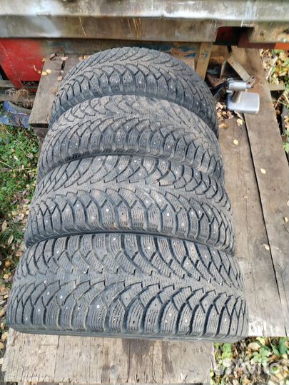 Nordman Nordman 4 215/65 R16