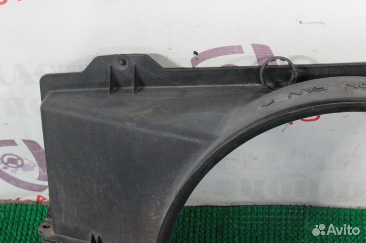 Кожух вентилятора GMC Yukon GMT800