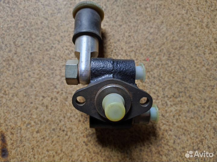 Подкачки топлива камаз