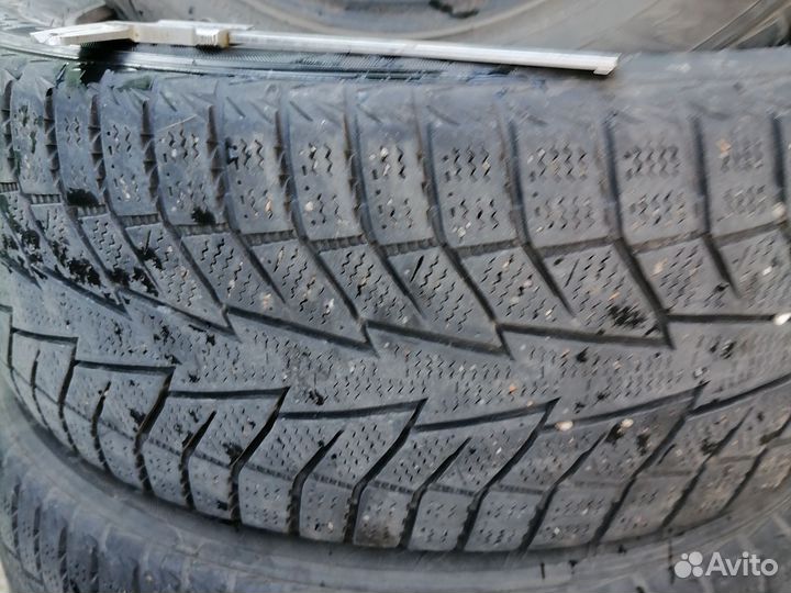 Hankook Winter I'Cept iZ 2 W616 205/55 R16 94T