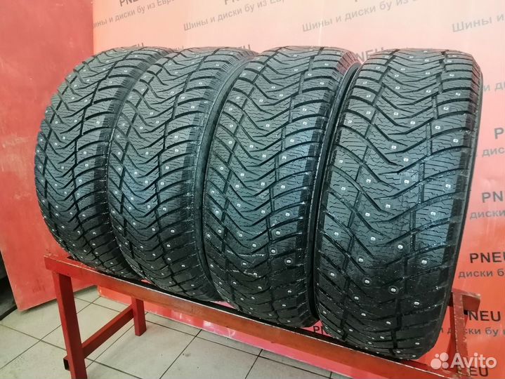 Yokohama Ice Guard IG65 235/55 R18 104T