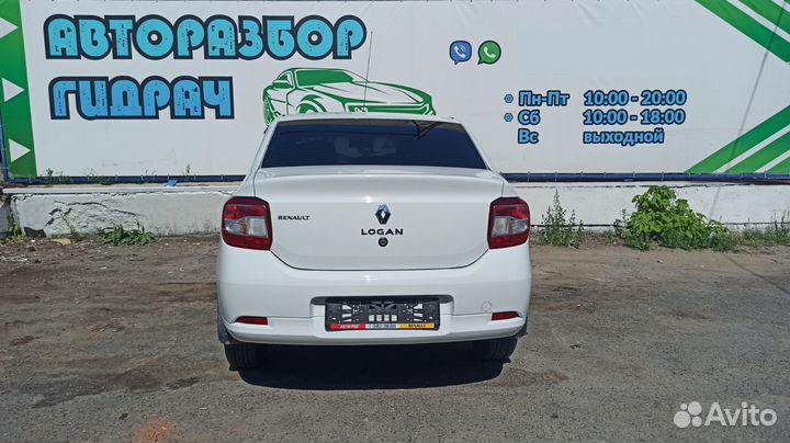 Повторитель на крыло правый Renault Logan 2 261601