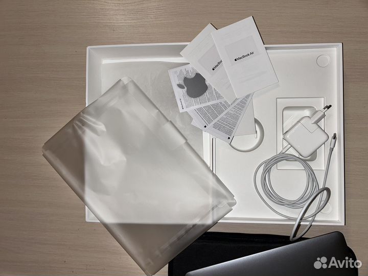Apple MacBook Air 13 2020 m1 16gb 256