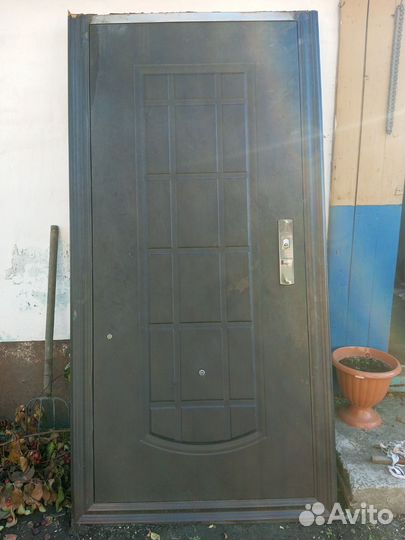 Дверь б/у