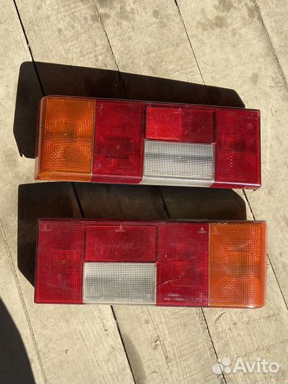 Задние фонари
