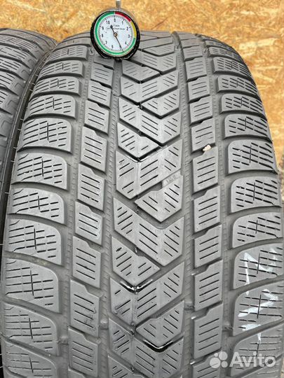 Pirelli Scorpion Winter 275/45 R21