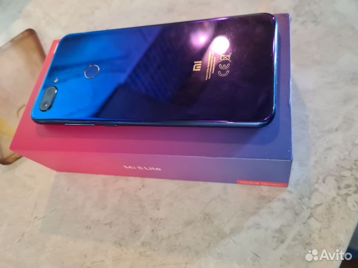 Xiaomi Mi 8 Lite, 6/64 ГБ