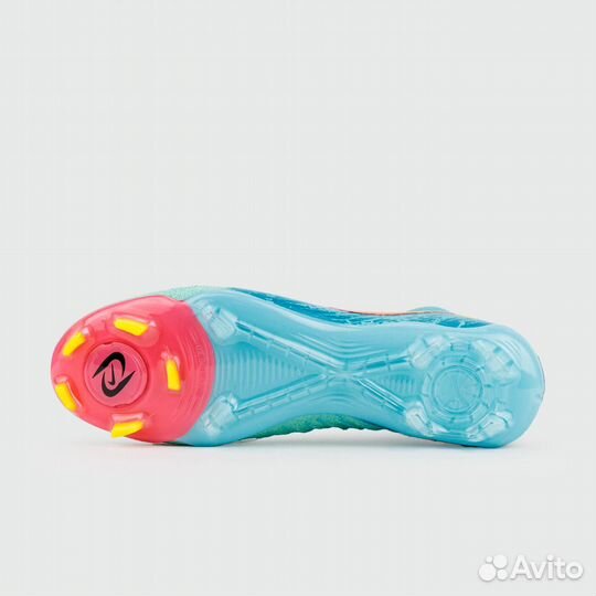 Бутсы Nike Phantom Luna II Elite 25585