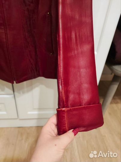 Куртка кожаная женская