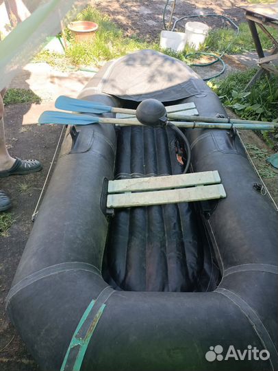 Лодка омега 21