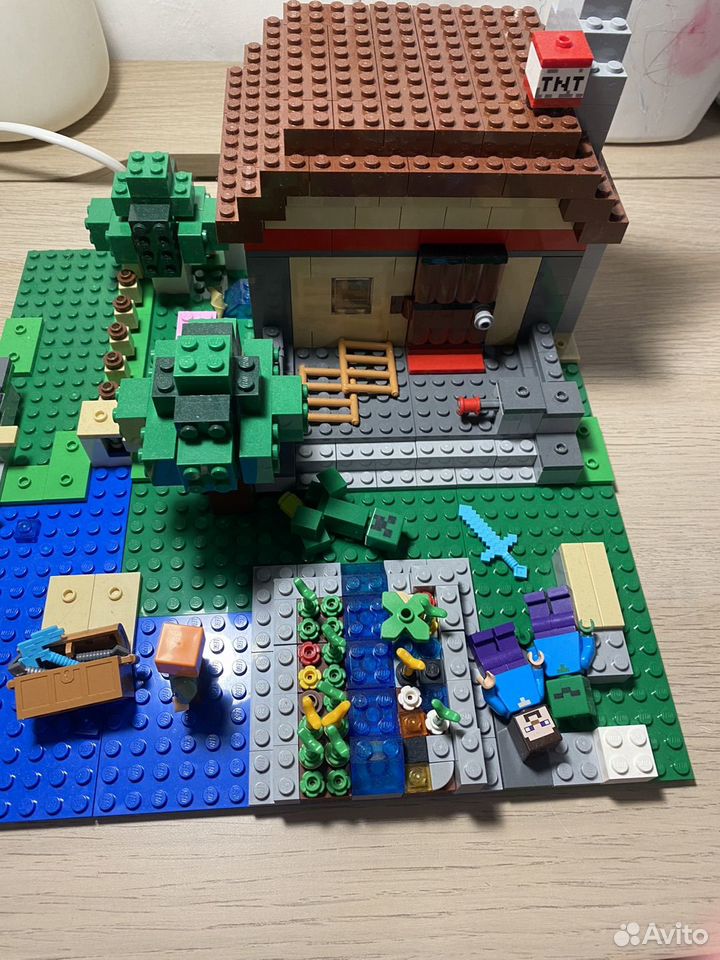 Lego minecraft 21161 sales