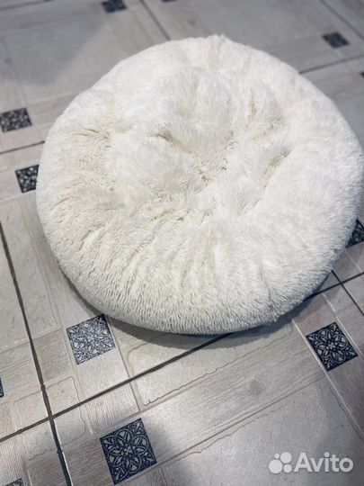 Лежанка для кошек и собак