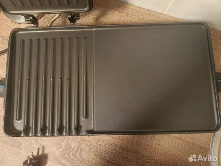 Электрогриль Russell Hobbs