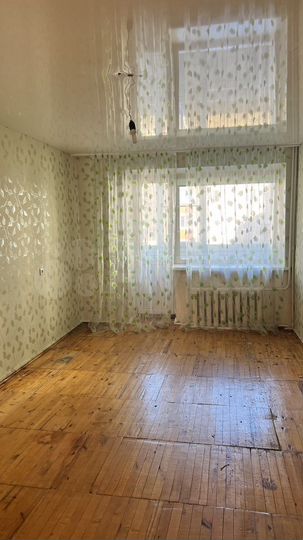 4-к. квартира, 82 м², 1/2 эт.