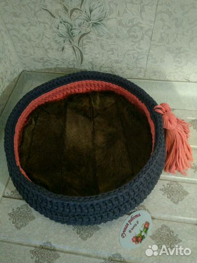 Лежанка для кота