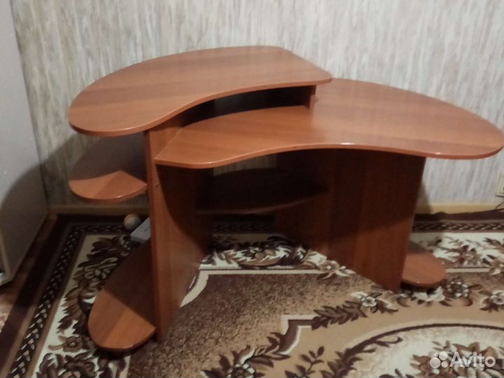 Компьютерный стол бу