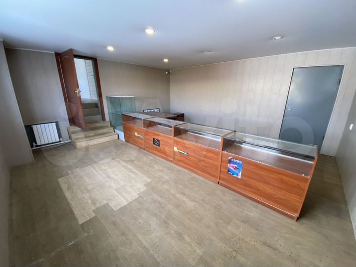 Торговая площадь, 70 м²