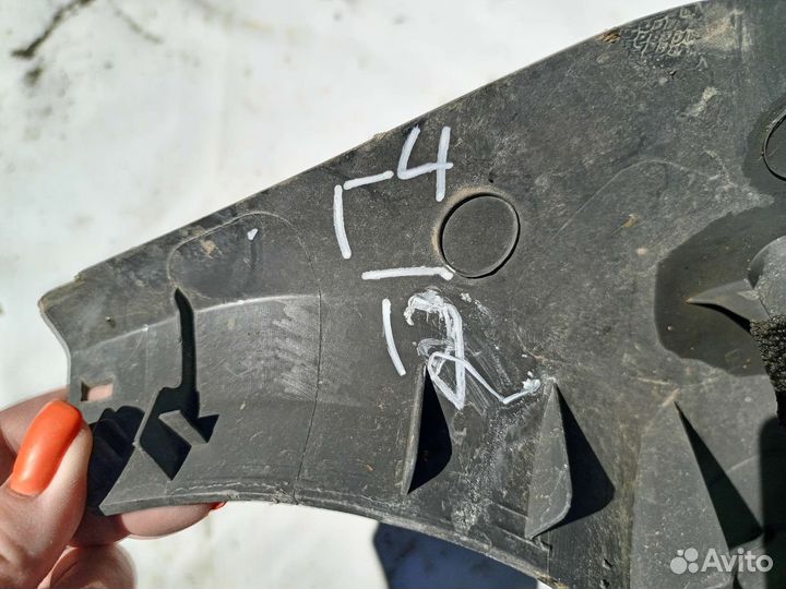 Накладка порога передняя левая Ford Focus