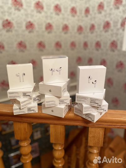 Беспроводные наушники AirPods 2, 3 и Pro