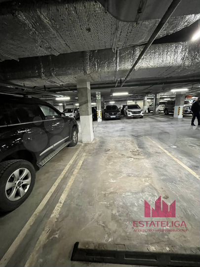 Машиноместо, 14 м²