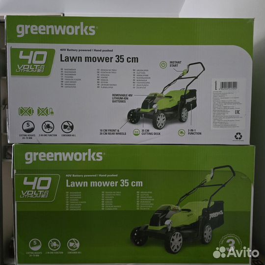 Новая газонокосилка Greenworks G40LM35K2