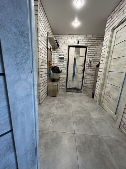 3-к. квартира, 71 м², 4/5 эт.