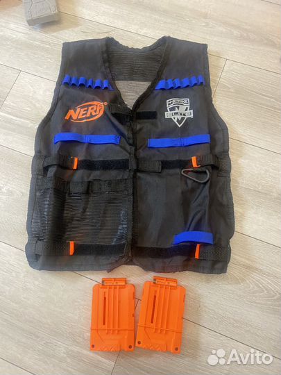 Nerf жилет