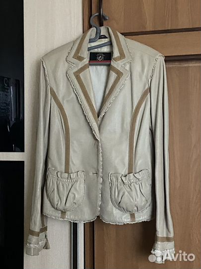 Куртка кожаная женская