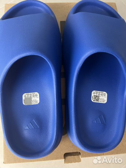 Adidas yeezy slide azure