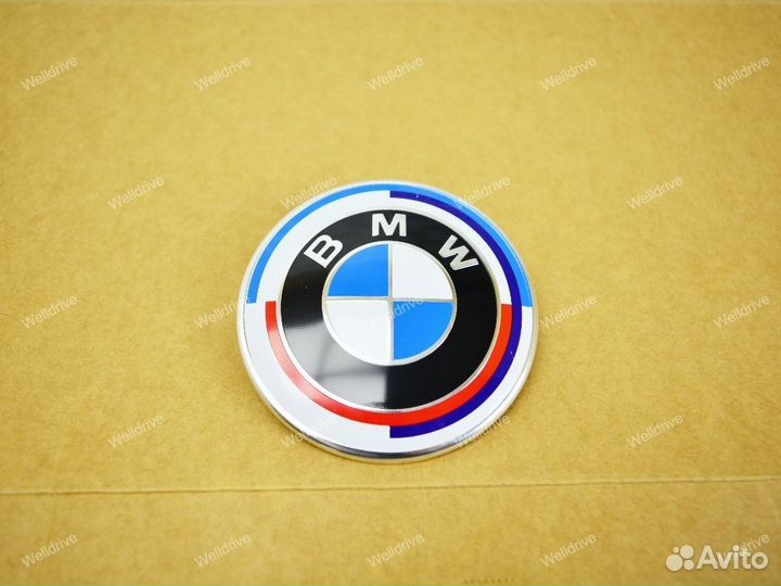 Эмблема на капот BMW 72мм юбилейная