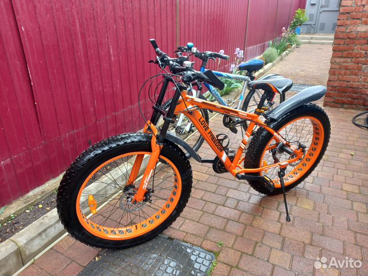 Велосипед фетбайк