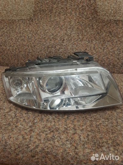 Фара правая Audi A6 c5