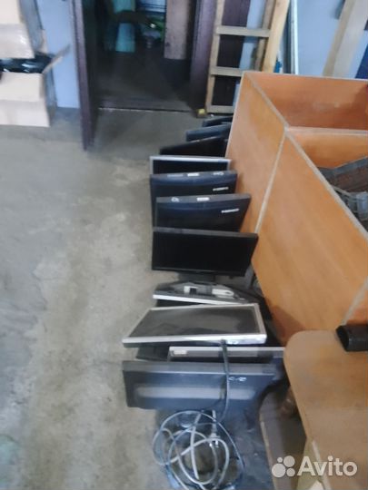 Монитор 19 дюймов бу, разные, на запчасти