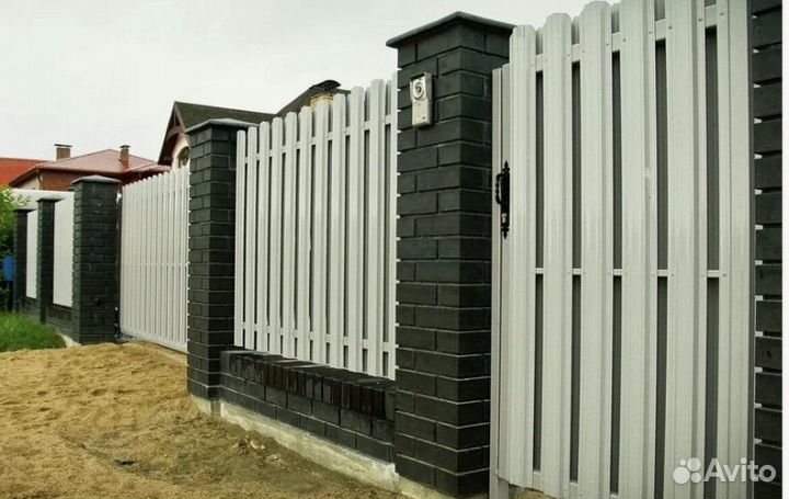 Забор и тираски