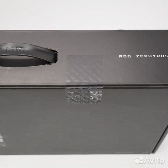 Asus ROG Zephyrus RX 6700S/R9 6900HS/16GB/1TB