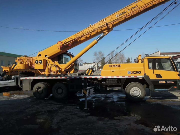 Аренда и услуги автокрана, 25 т, 38.5 м, с гуськом 8.3 м