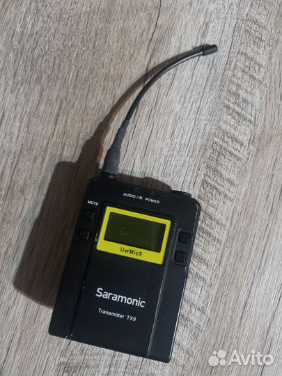 Saramonic uwmic9 петличный микрофон