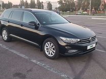 Volkswagen Passat 2.0 AMT, 2019, 181 000 км, с пробегом, цена 2 350 000 руб.
