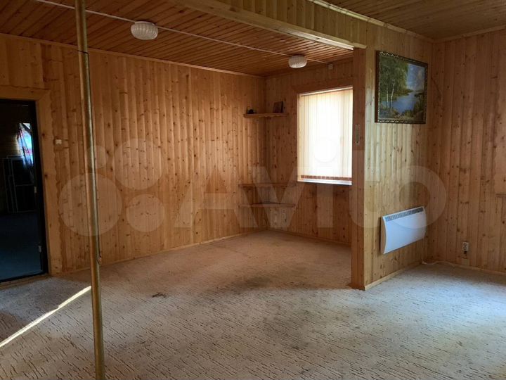 Дом 275 м² на участке 22,5 сот.