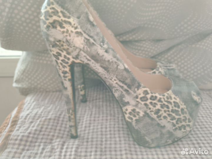 Женские каблуки 39