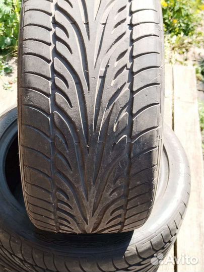 Dunlop SP Sport 9000 255/40 R17