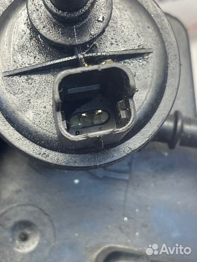 Абсорбер (фильтр угольный) Renault Logan 1 LS