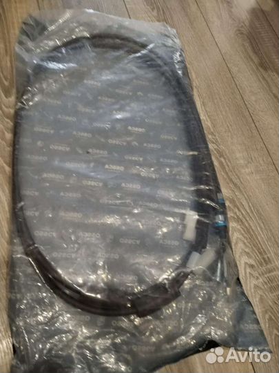 Трос ручного тормоза фф2 1.6 115