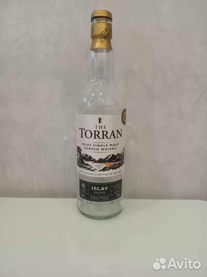 Пустая бутылка из под виски The Torran