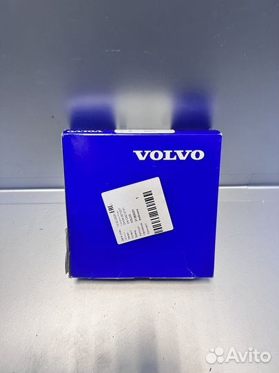 Эмблема Volvo S80