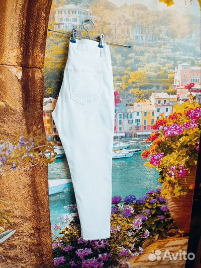 Джинсы женские