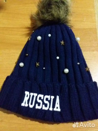 Шапка женская вязаная