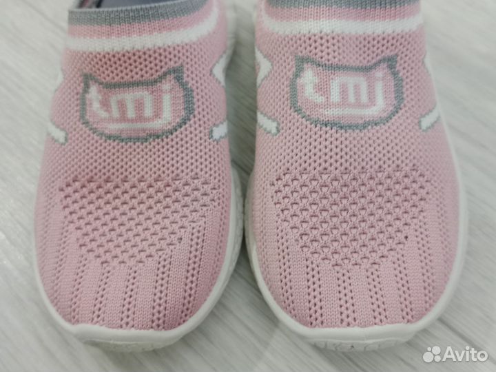 Кроссовки 24