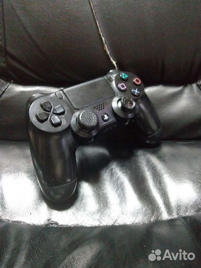 Геймпад dualshock 4