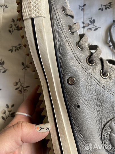 Converse, crocs, HM, декатлон 40